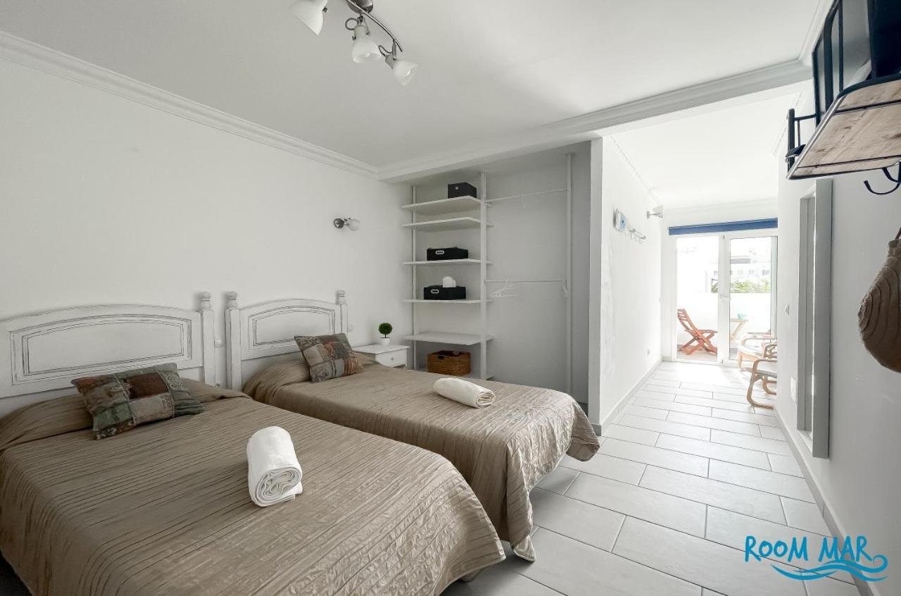 Room Mar Wifi Free , Private Bathroom And Terrace Corralejo Exterior photo