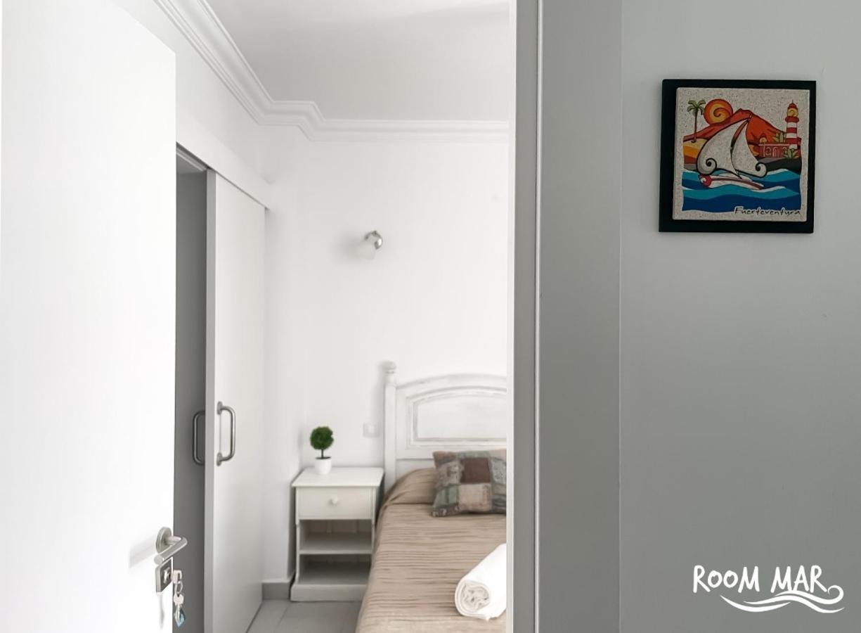 Room Mar Wifi Free , Private Bathroom And Terrace Corralejo Exterior photo